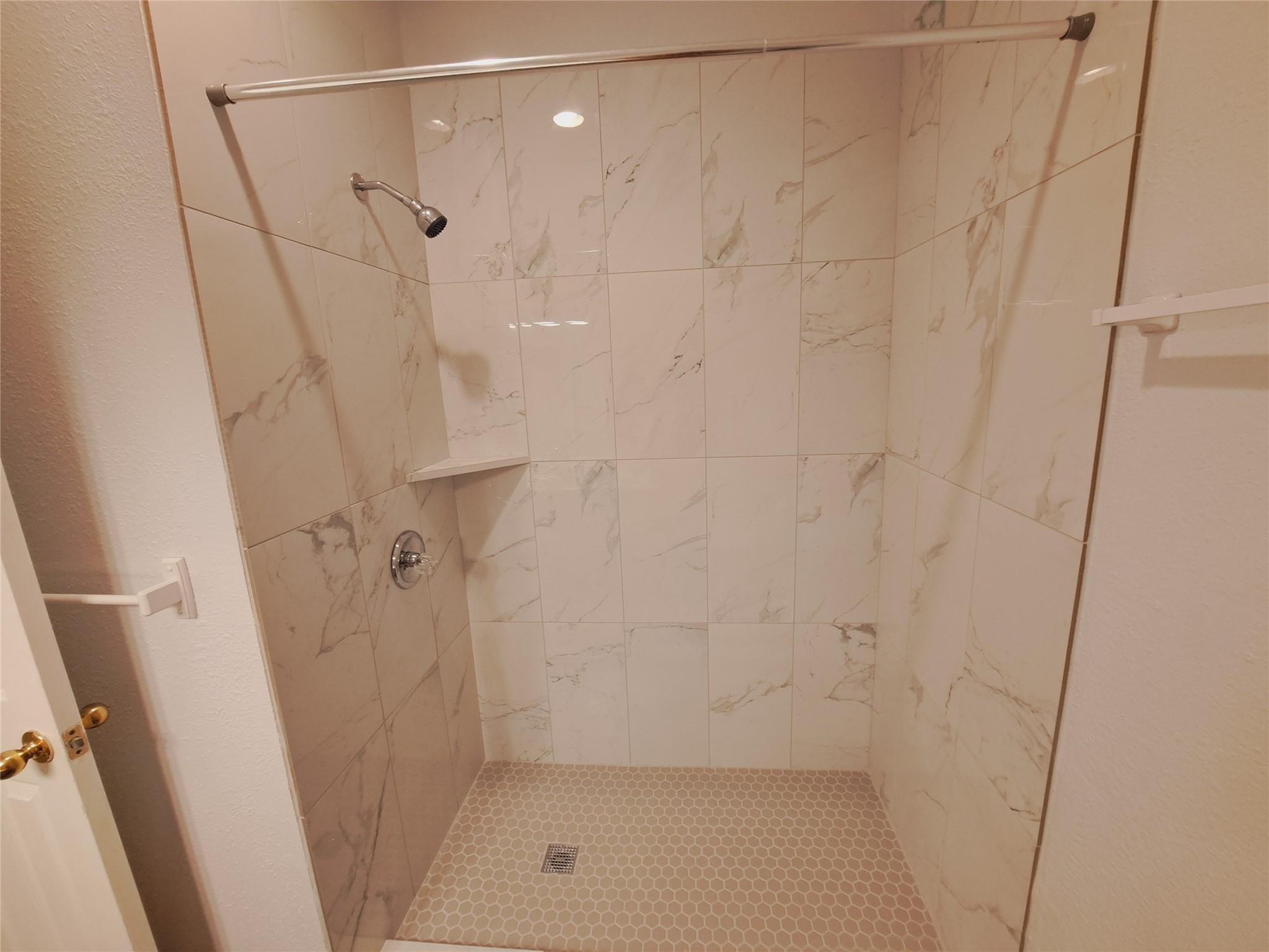 21604 Boggy Ford Rd, Lago Vista, TX 78645