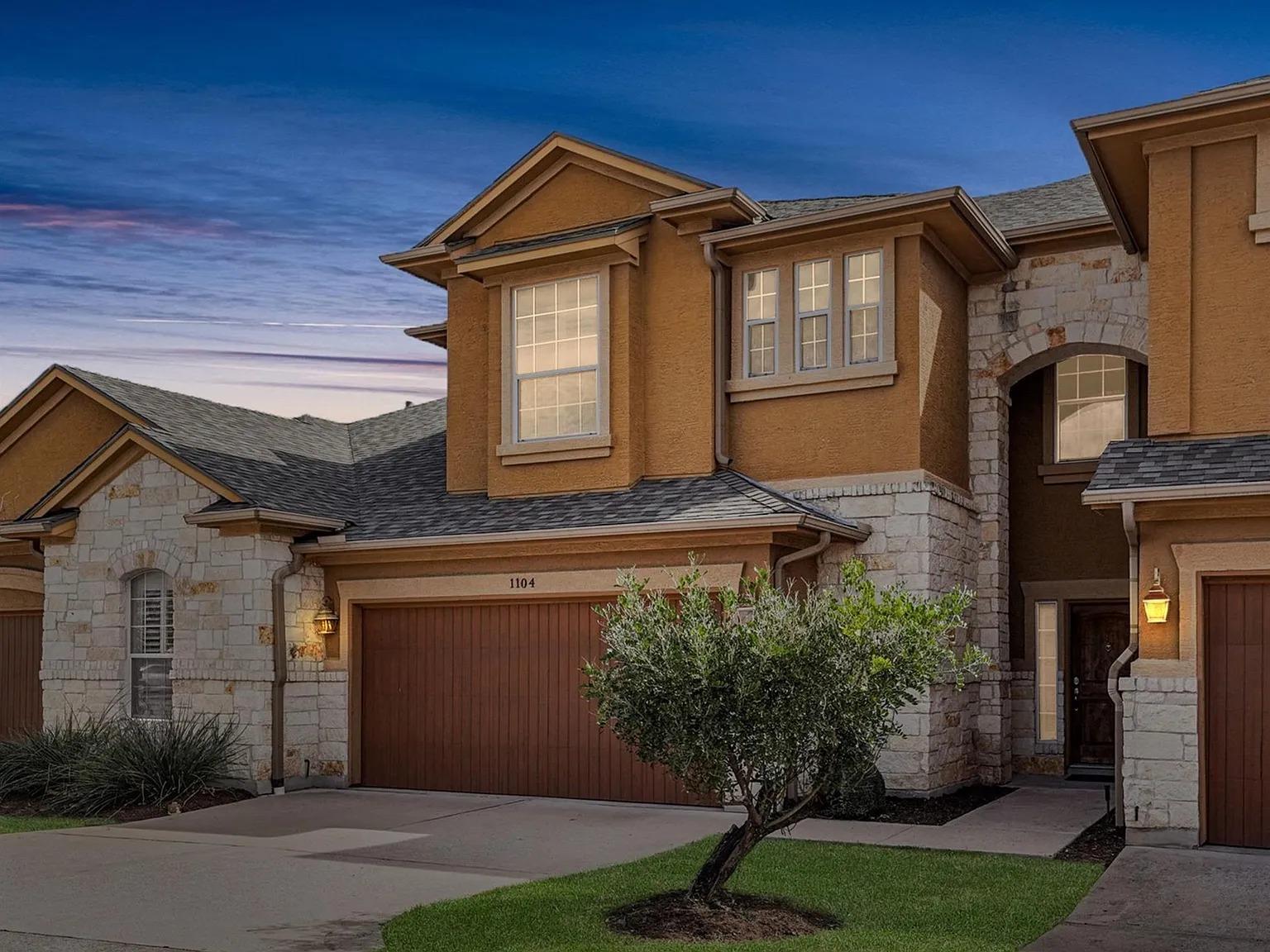 2210 Onion Creek Pkwy # 1104, Austin, TX 78747