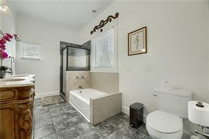 911 E 2nd St, Austin, TX 78702