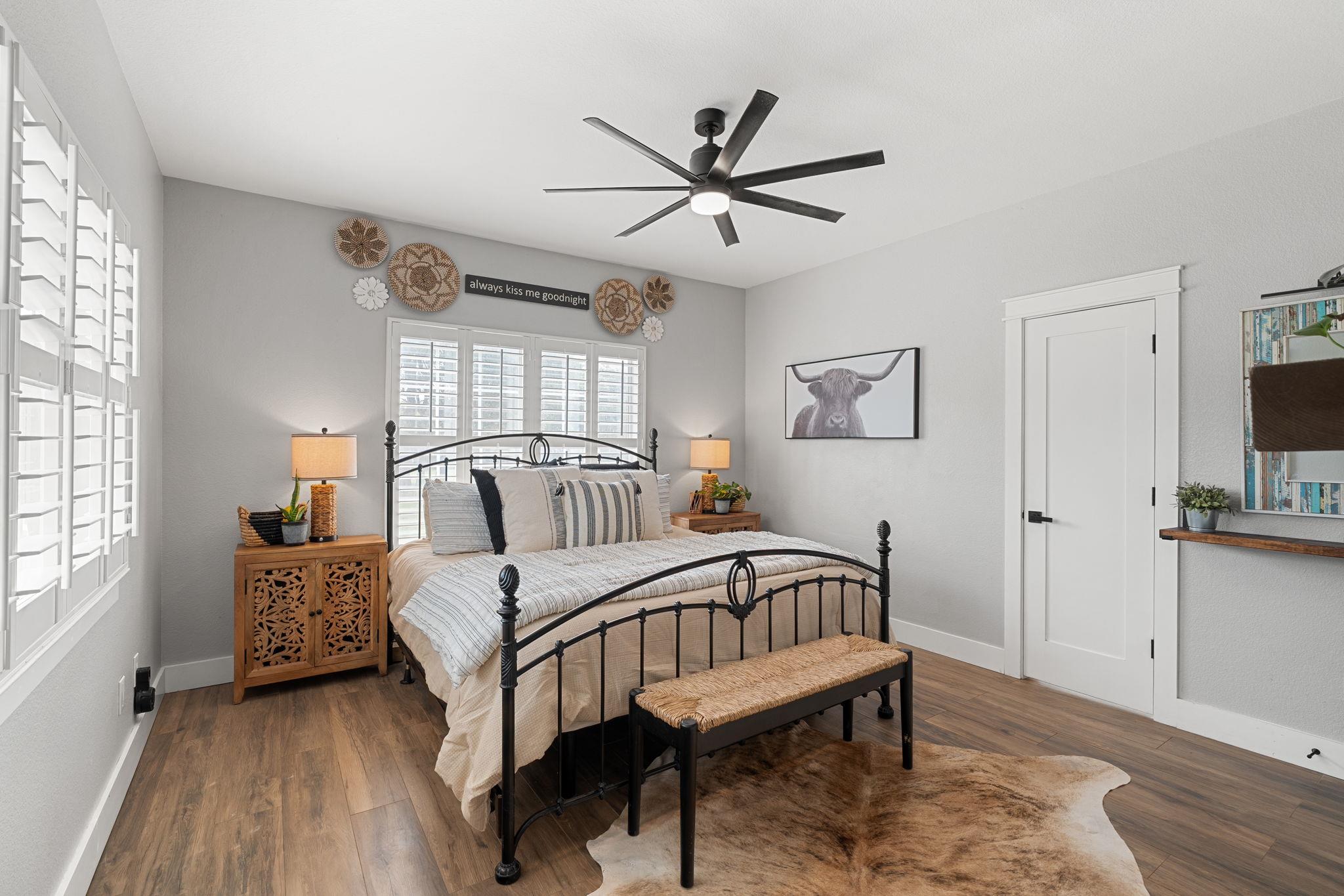 140 Shin Oak Ln, Liberty Hill, TX 78642