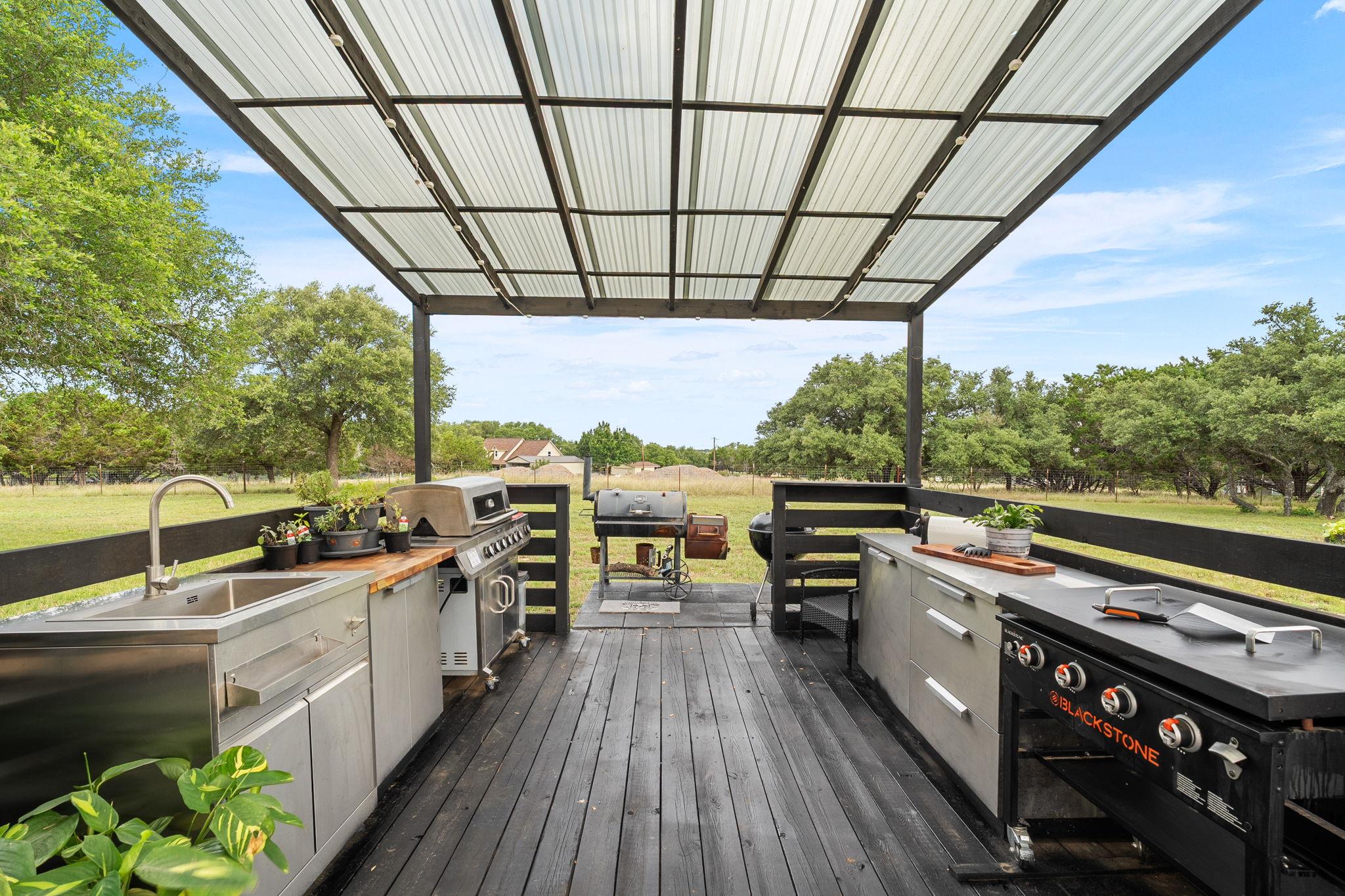 140 Shin Oak Ln, Liberty Hill, TX 78642