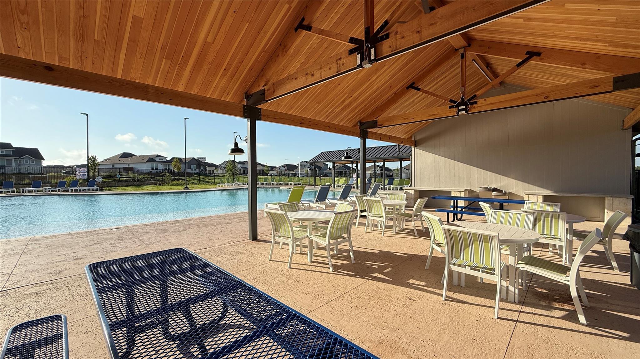 270 Pale Horse Bnd, Buda, TX 78610