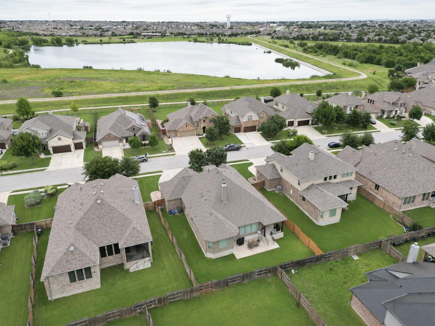 2928 San Milan Pass, Round Rock, TX 78665