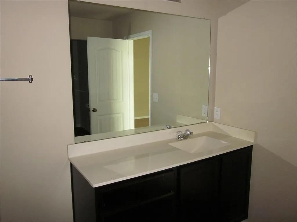 541 Alpha, Kyle, TX 78640