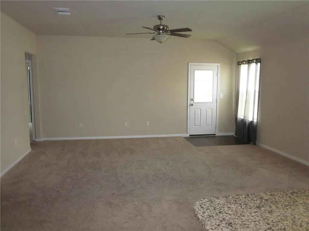 541 Alpha, Kyle, TX 78640