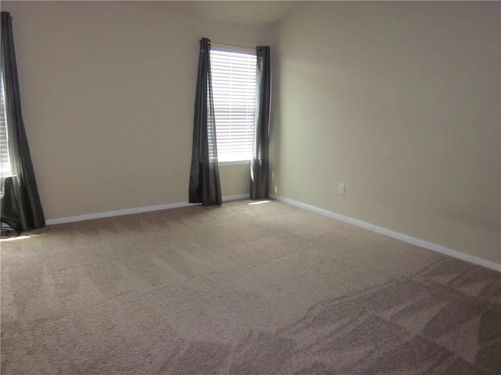 541 Alpha, Kyle, TX 78640