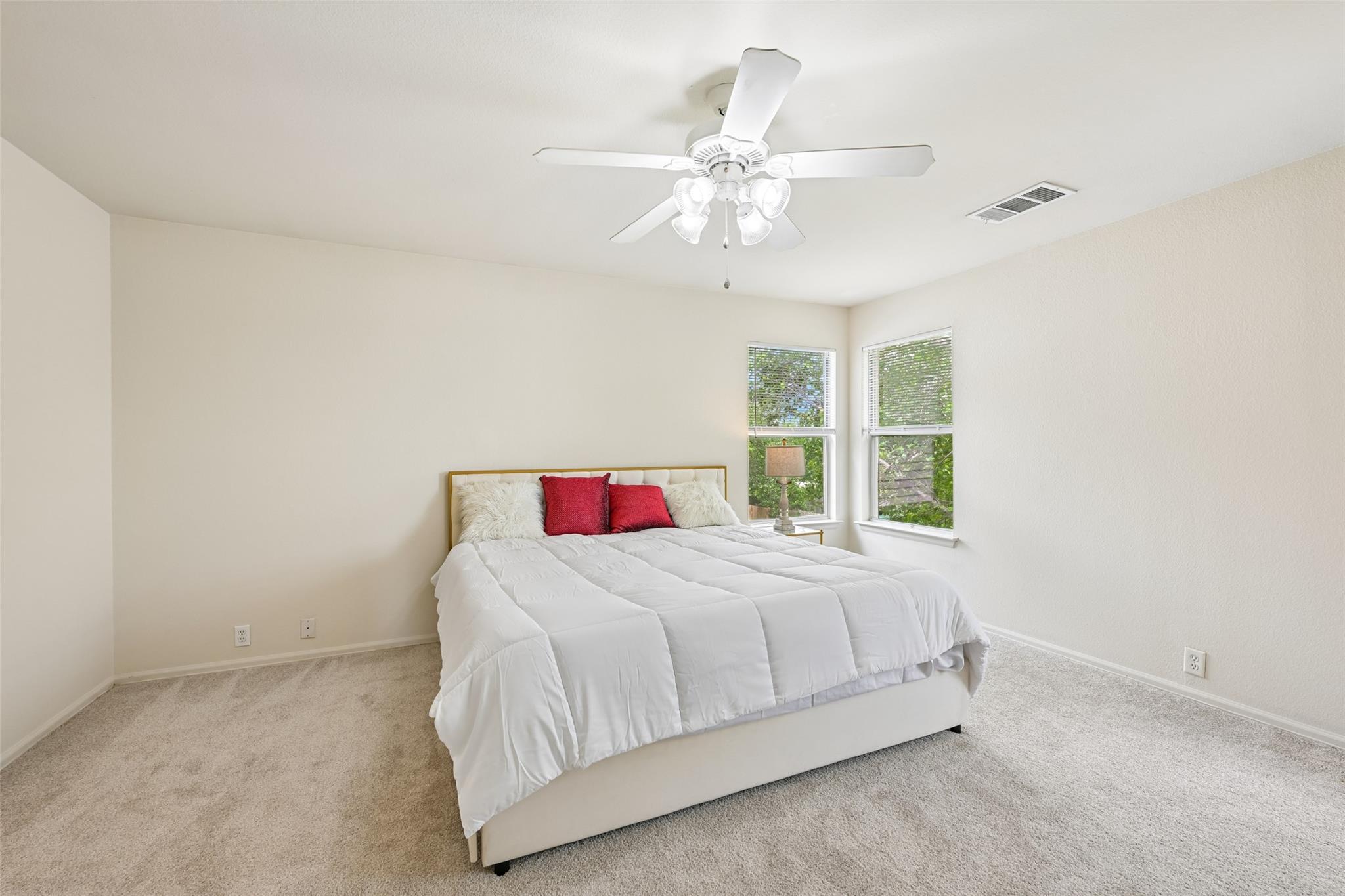 364 Hometown Pkwy, Kyle, TX 78640
