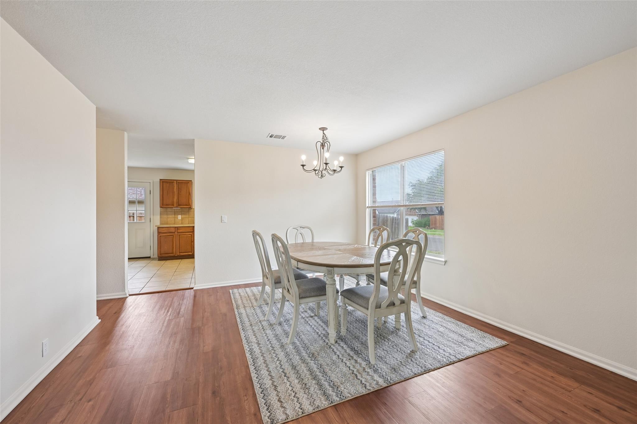 364 Hometown Pkwy, Kyle, TX 78640