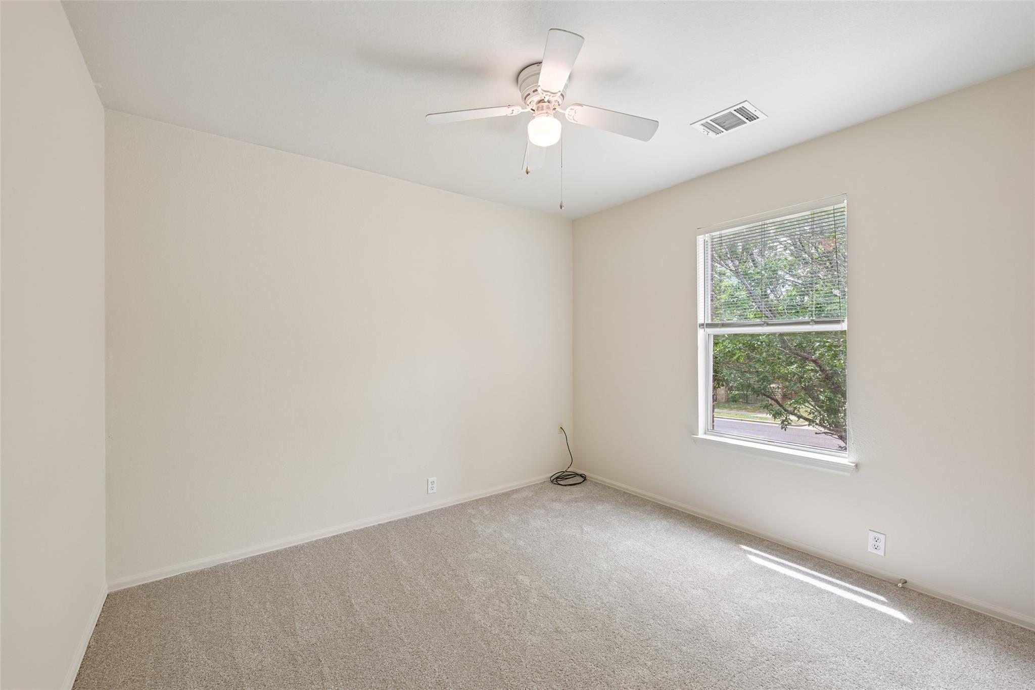 364 Hometown Pkwy, Kyle, TX 78640