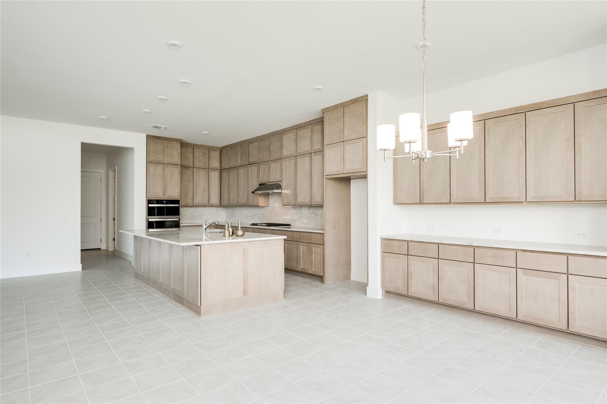 2420 Sondrio Bnd, Leander, TX 78641