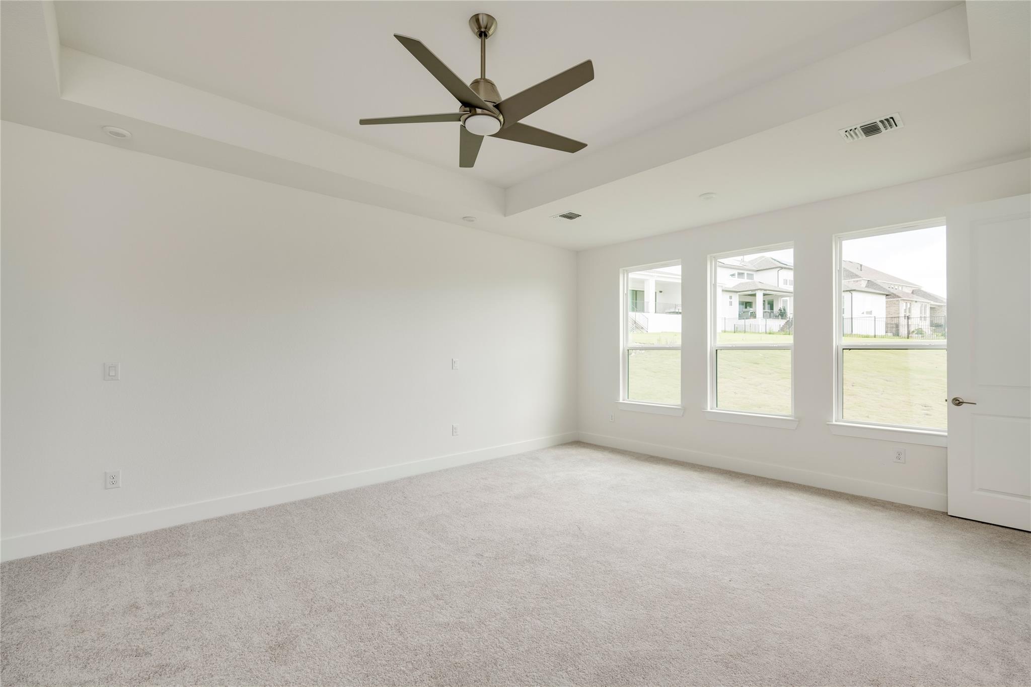 2420 Sondrio Bnd, Leander, TX 78641