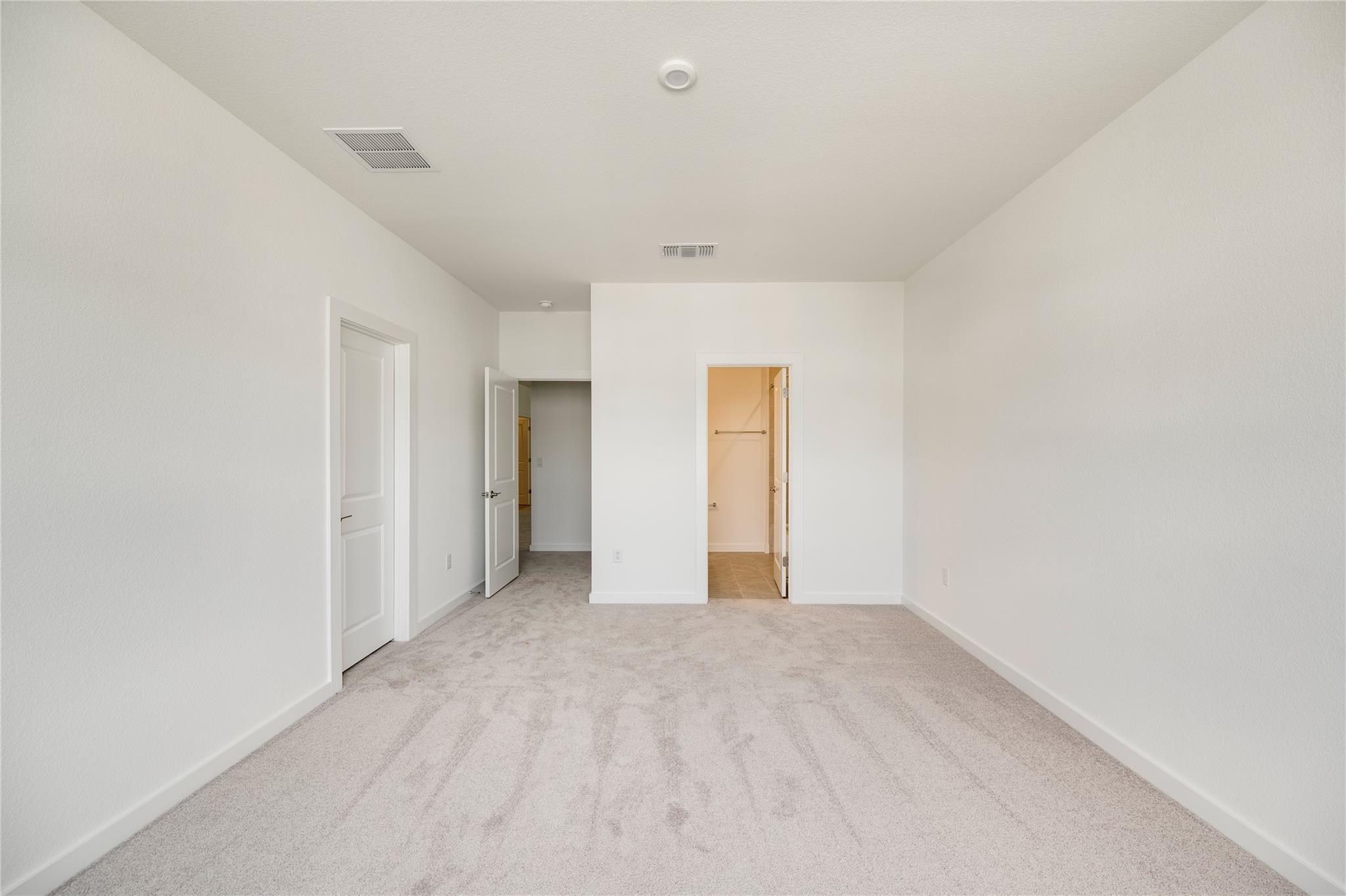 2420 Sondrio Bnd, Leander, TX 78641