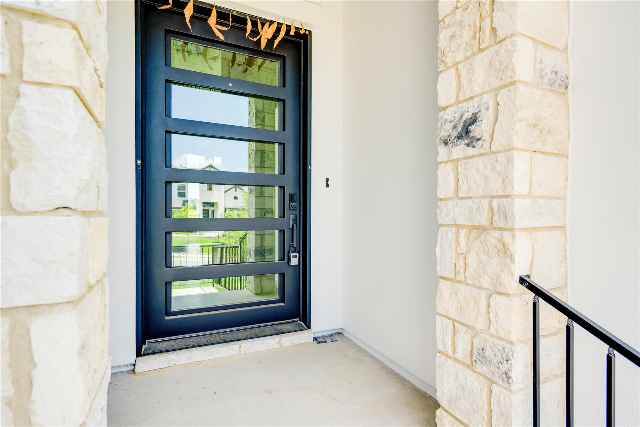 2420 Sondrio Bnd, Leander, TX 78641