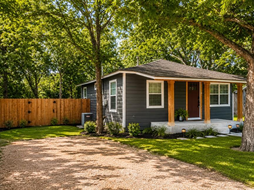 517 W Martin Luther King Dr, San Marcos, TX 78666