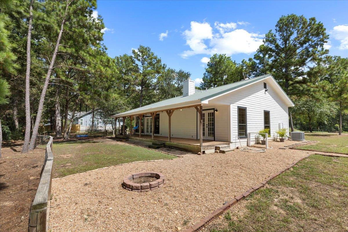 120 LAKE POINT Way, Bastrop, TX 78602