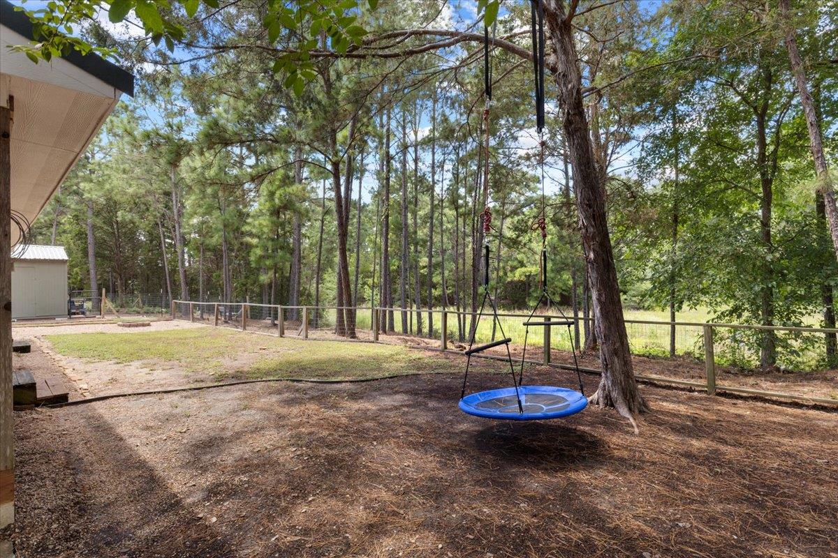 120 LAKE POINT Way, Bastrop, TX 78602