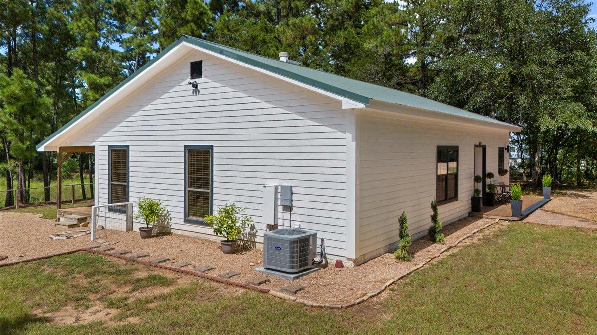 120 LAKE POINT Way, Bastrop, TX 78602