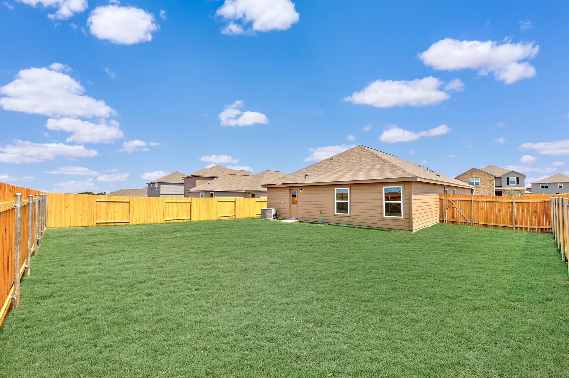 18525 Quiet Range Dr, Elgin, TX 78621