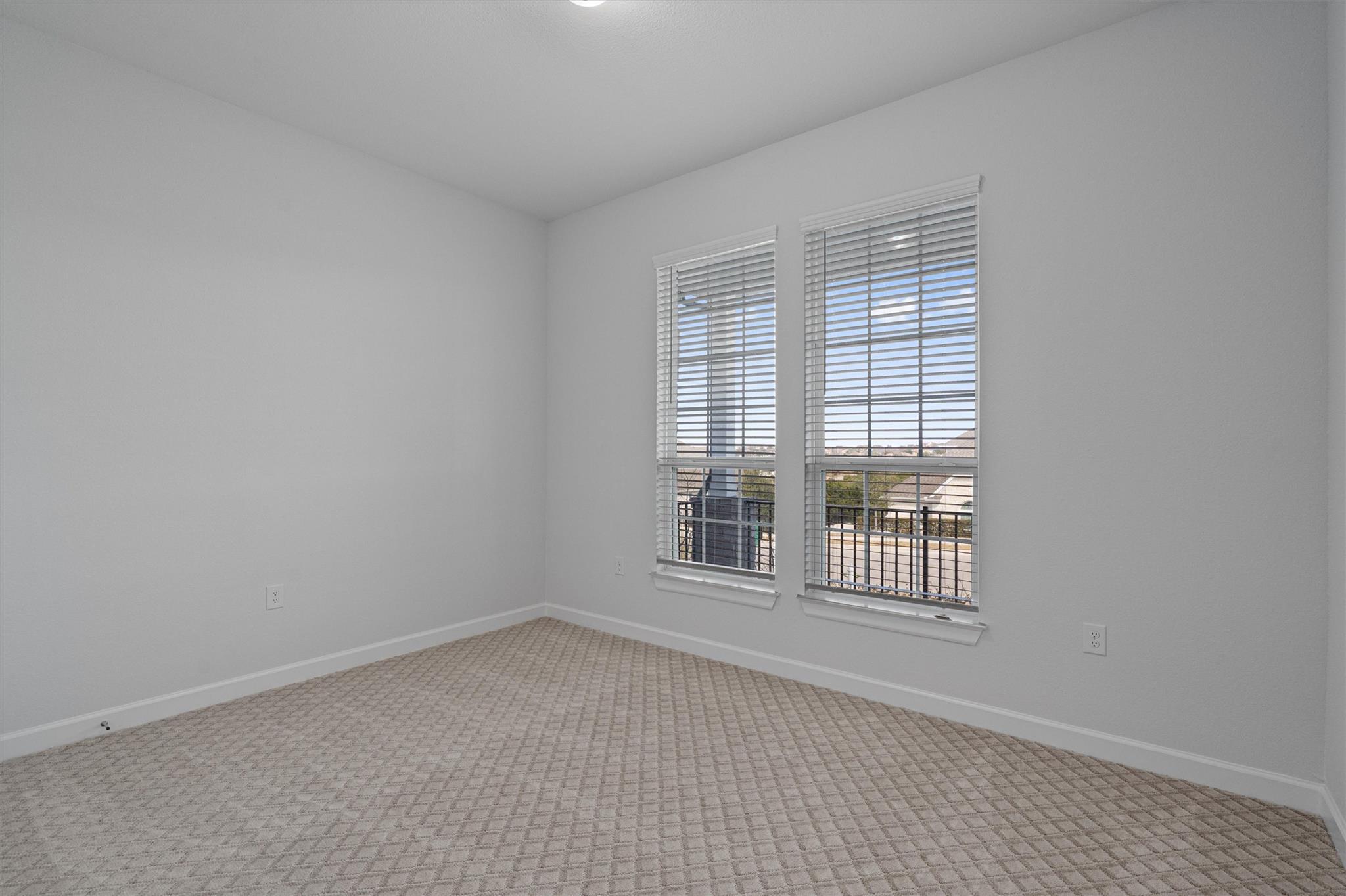 208 Lodestone Ln, Austin, TX 78738