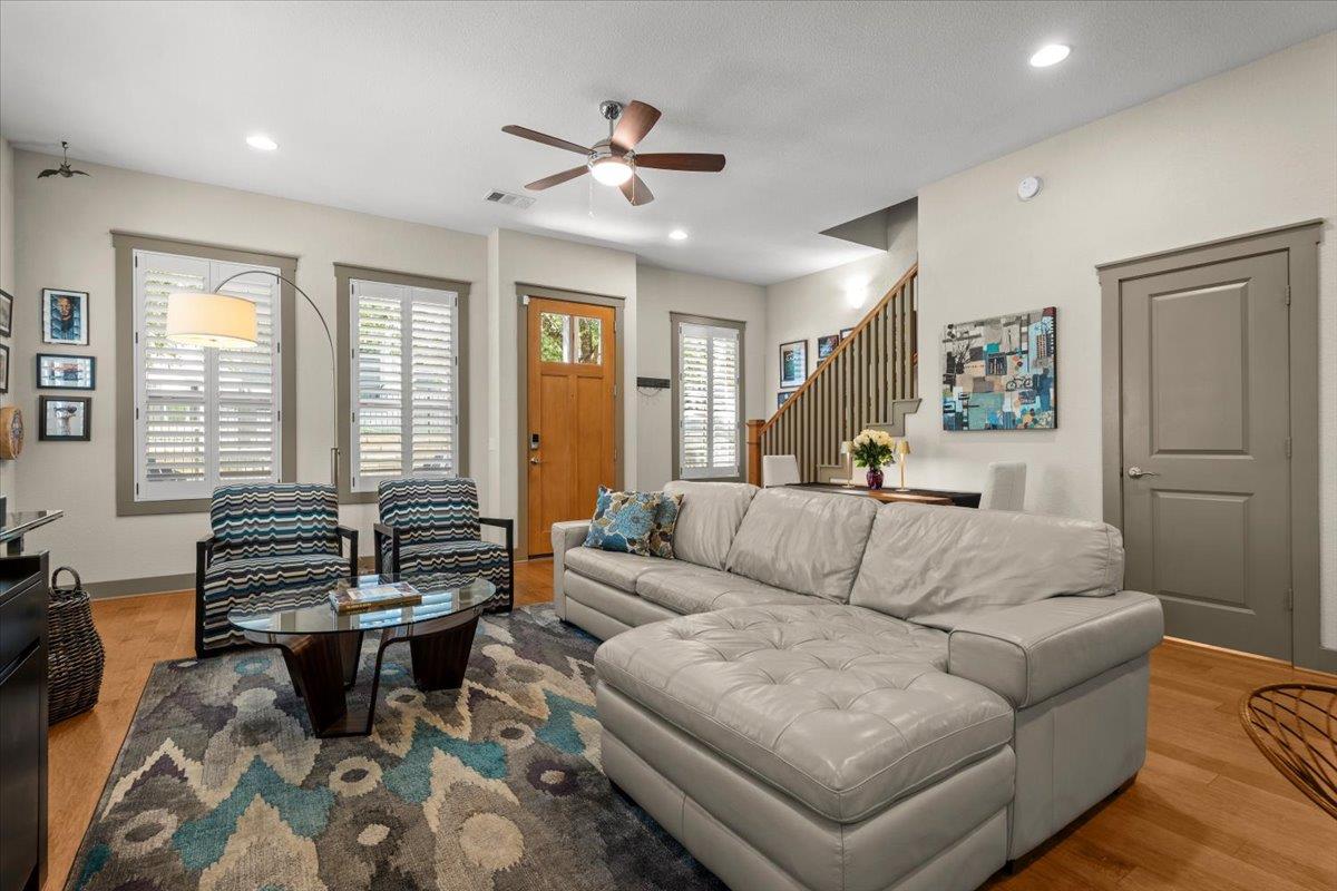 2520 Bluebonnet Ln # 21, Austin, TX 78704