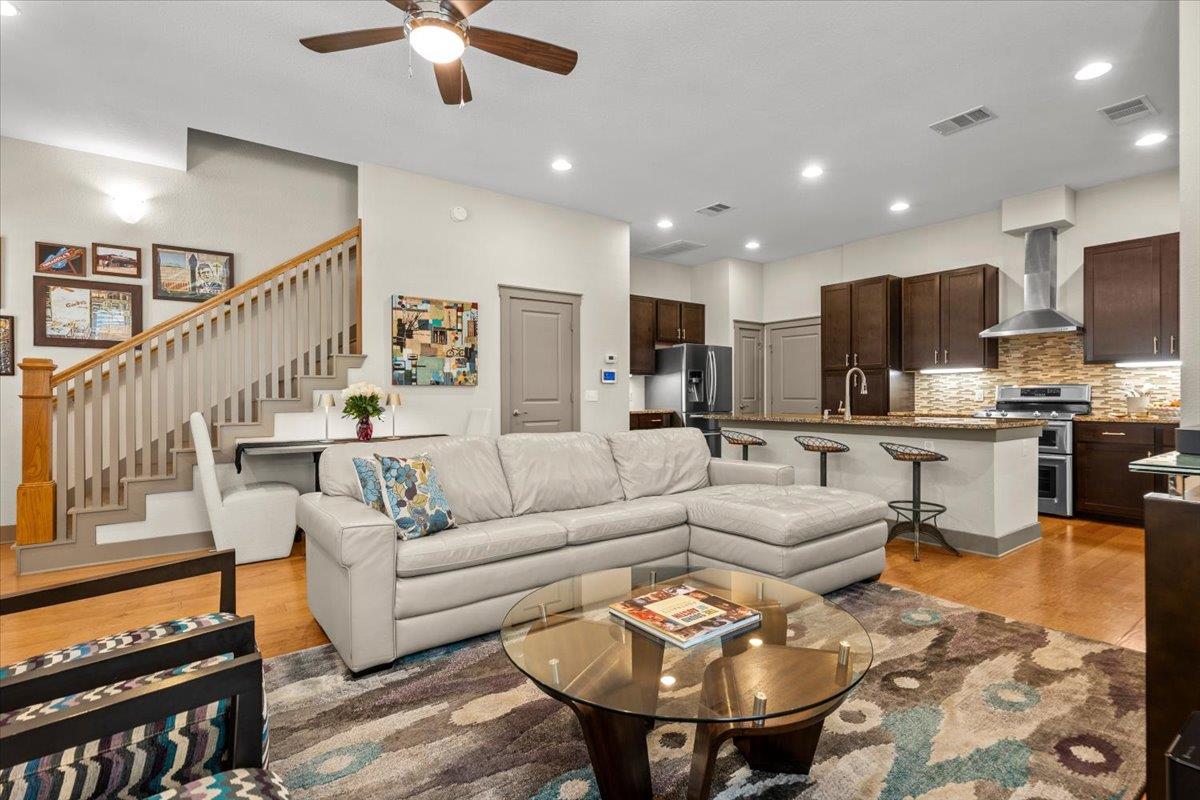 2520 Bluebonnet Ln # 21, Austin, TX 78704