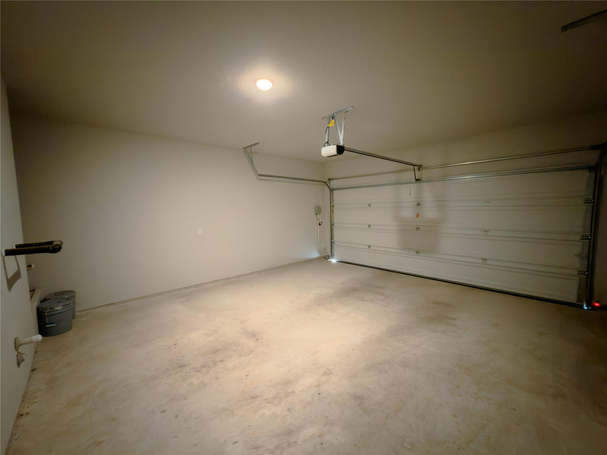 129 Tall Grass Dr, Georgetown, TX 78628