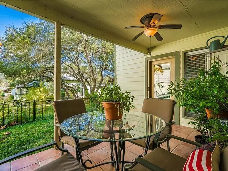 17 Casa Verde St # 17, Lakeway, TX 78734