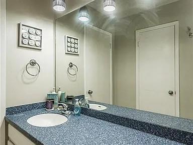17 Casa Verde St # 17, Lakeway, TX 78734