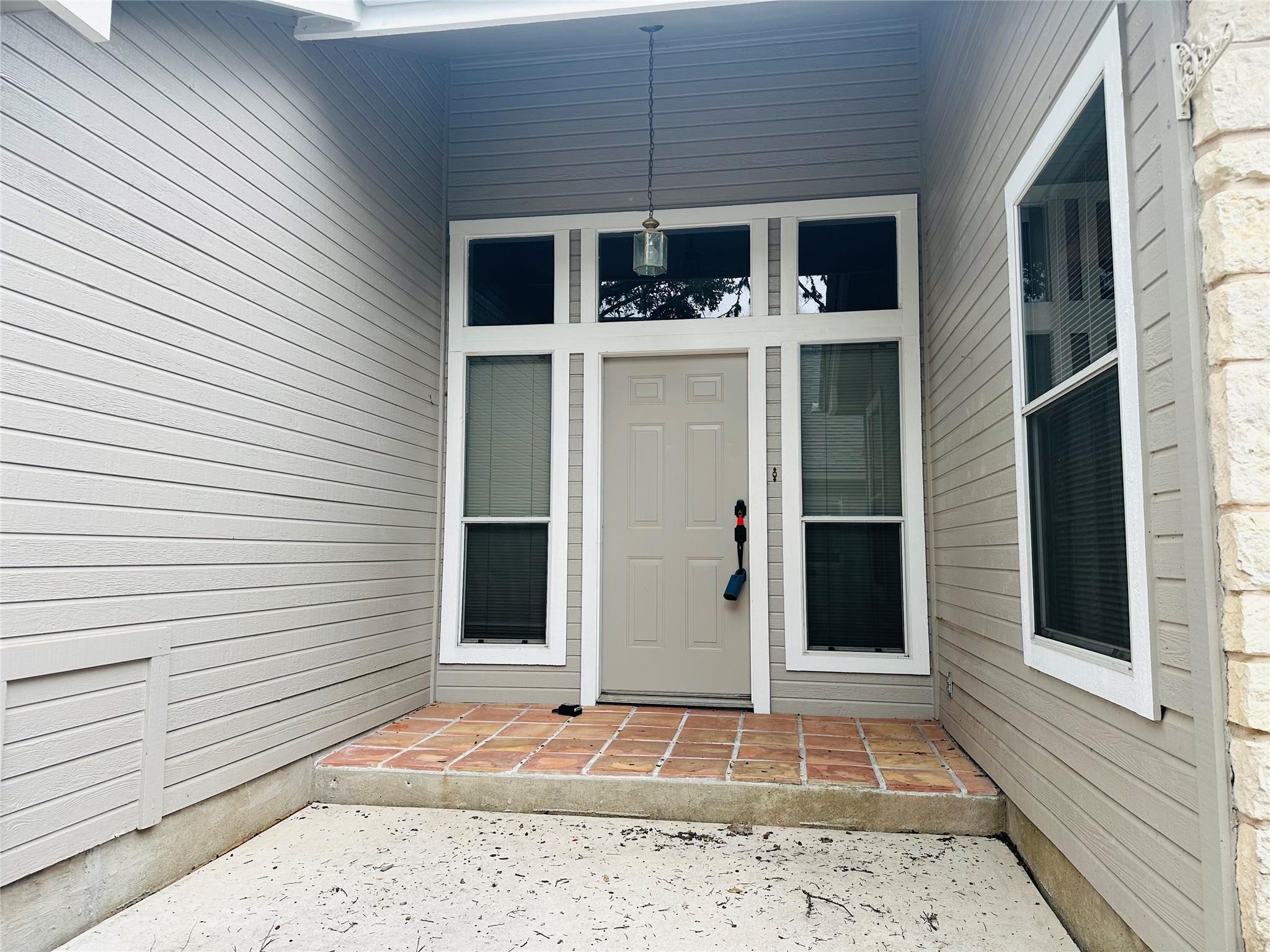 27 Par View Dr, Wimberley, TX 78676