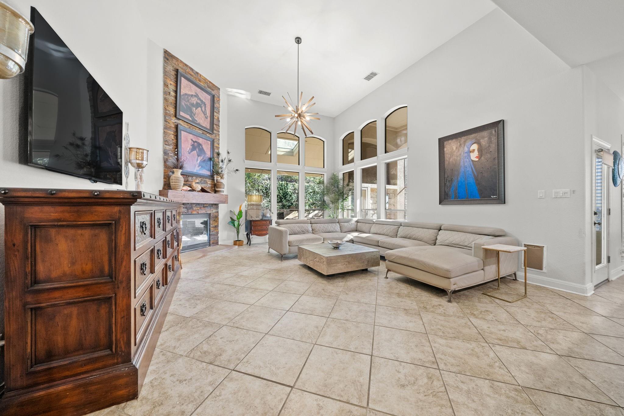 122 Sebastians Run, Austin, TX 78738