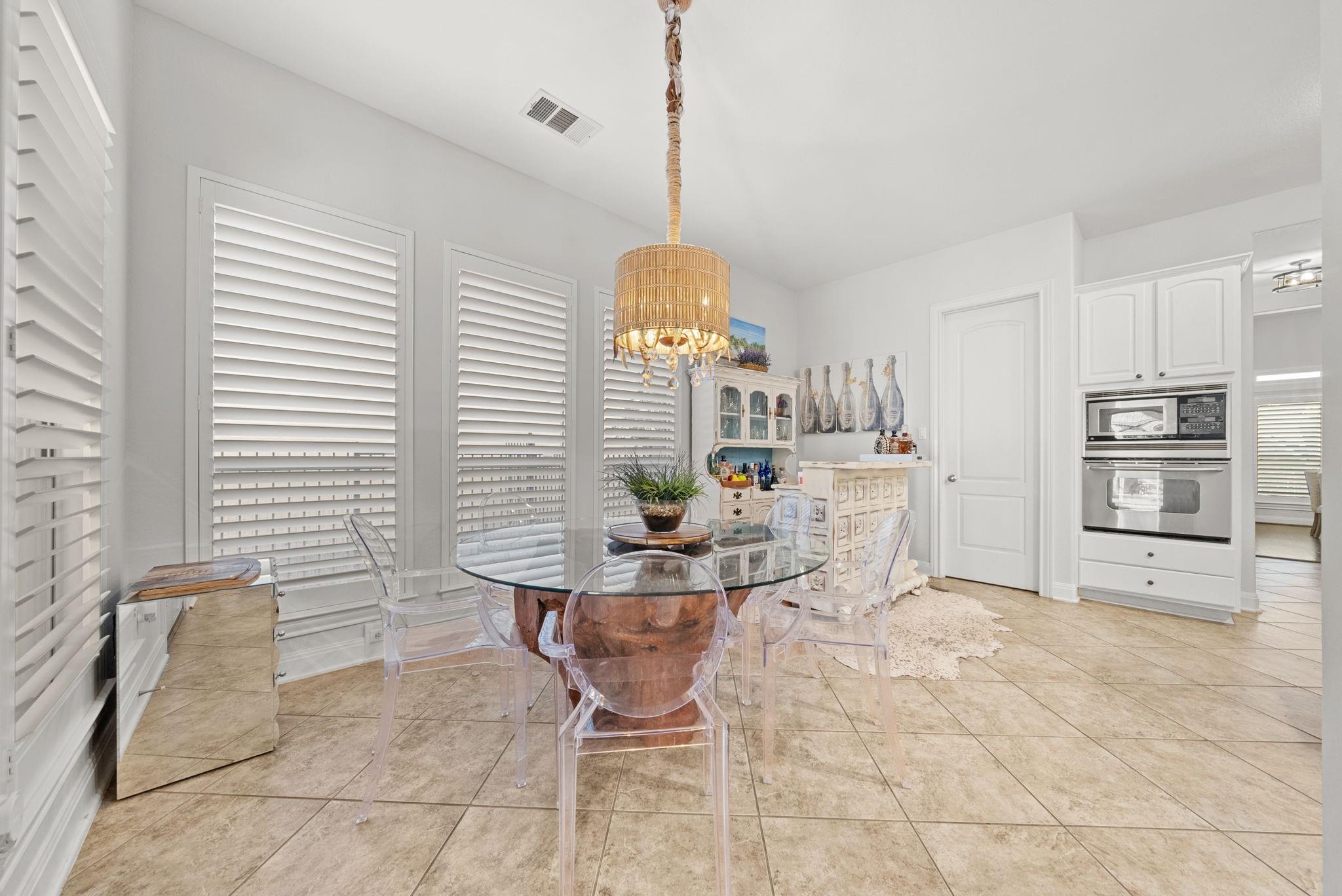 122 Sebastians Run, Austin, TX 78738