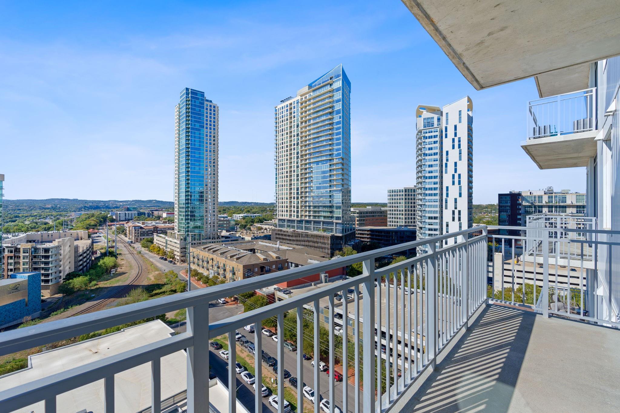 222 West Ave # 1412, Austin, TX 78701