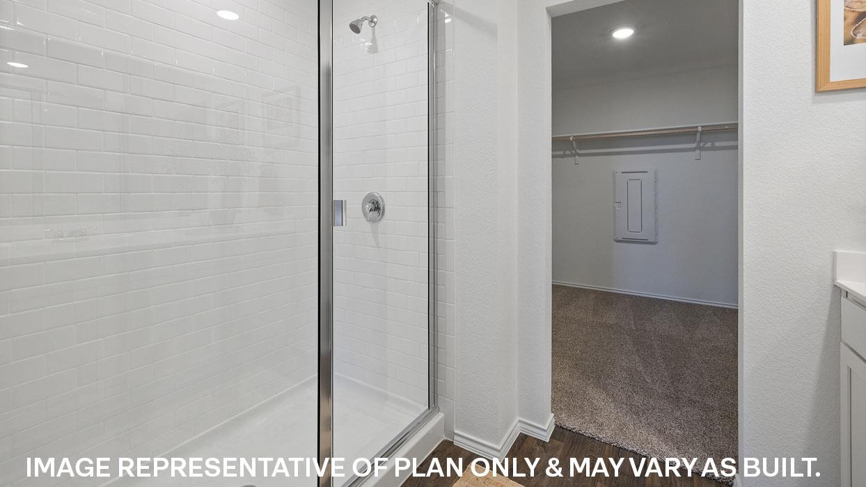 141 MUSTANG LAKE Cir, Buda, TX 78610