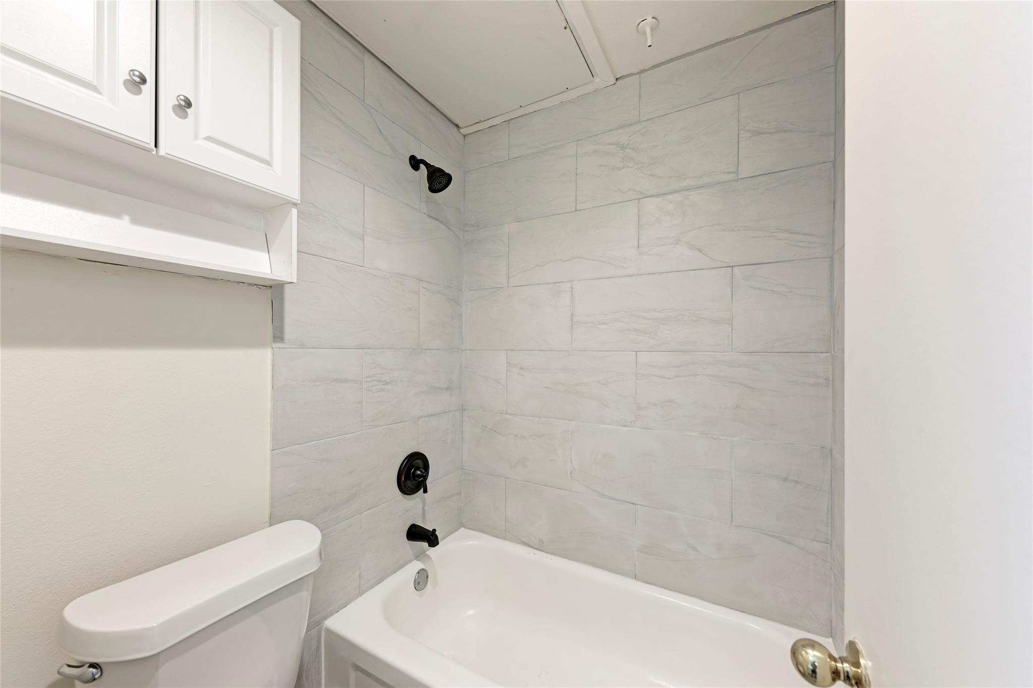 2714 Nueces St # 108, Austin, TX 78705