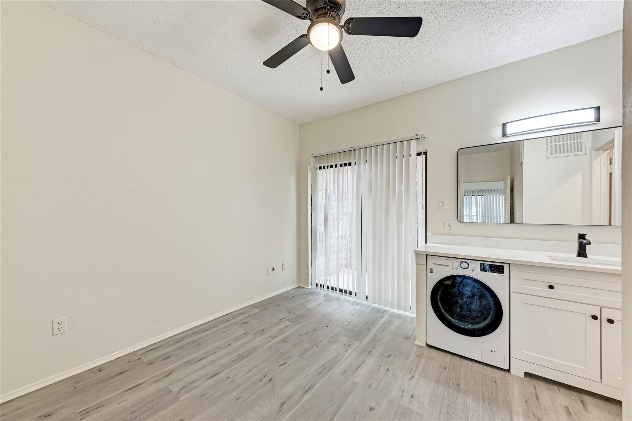 2714 Nueces St # 108, Austin, TX 78705