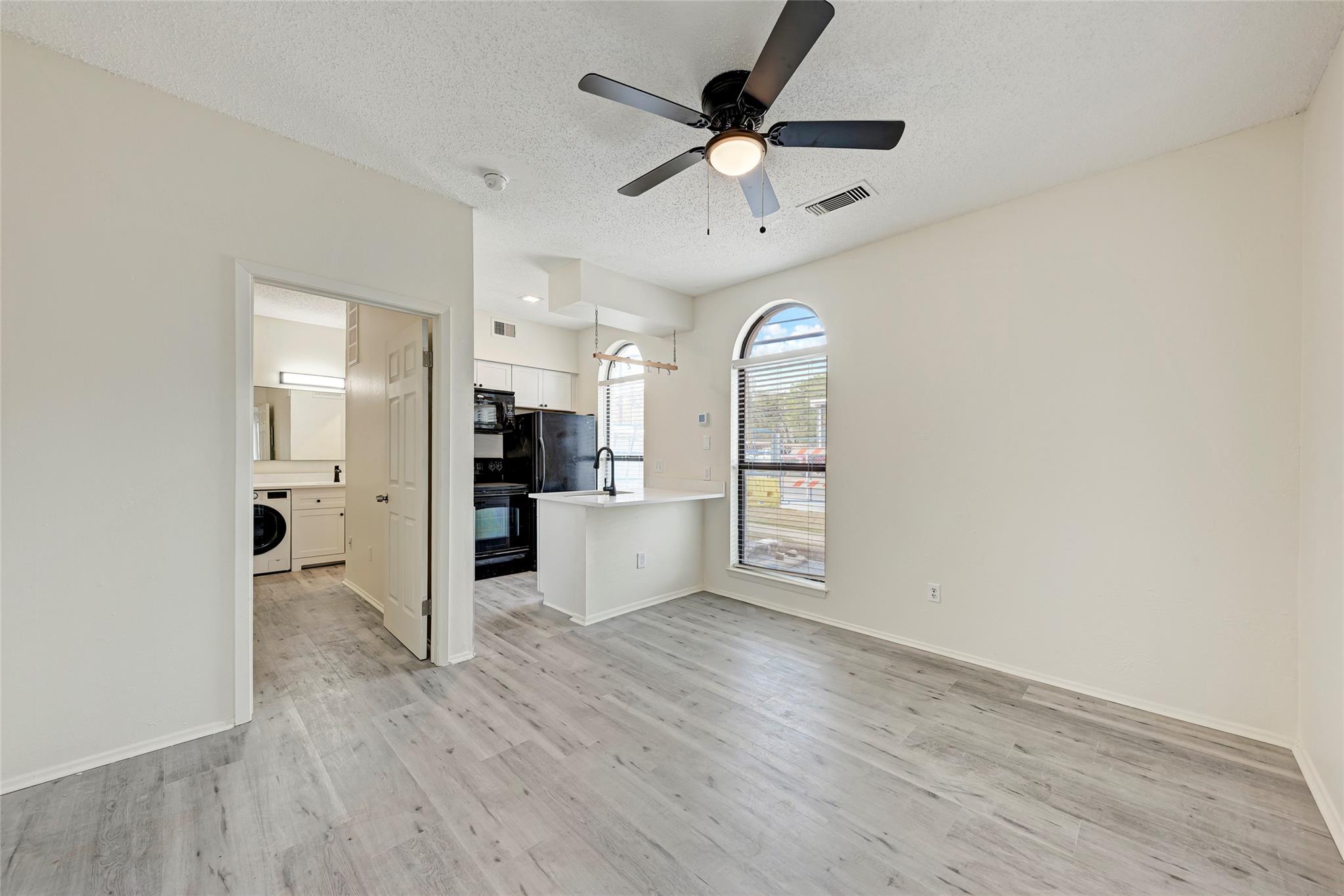 2714 Nueces St # 108, Austin, TX 78705