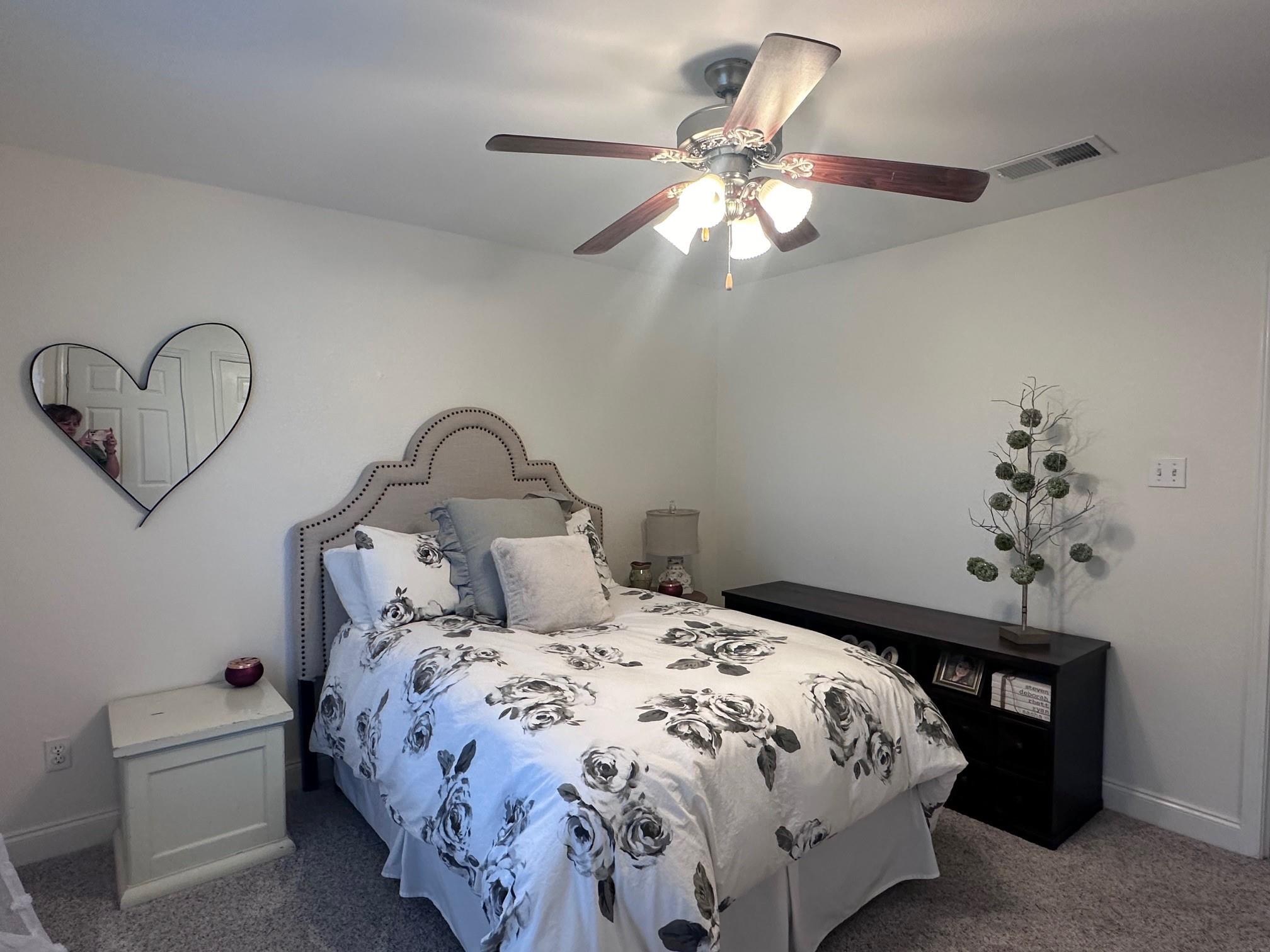 460 Tahitian Dr, Bastrop, TX 78602