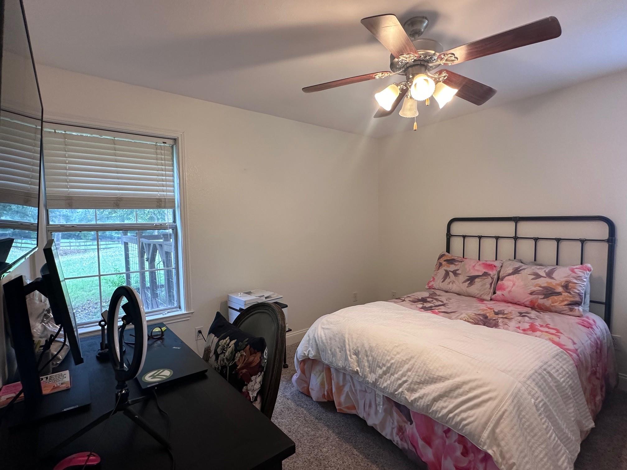 460 Tahitian Dr, Bastrop, TX 78602