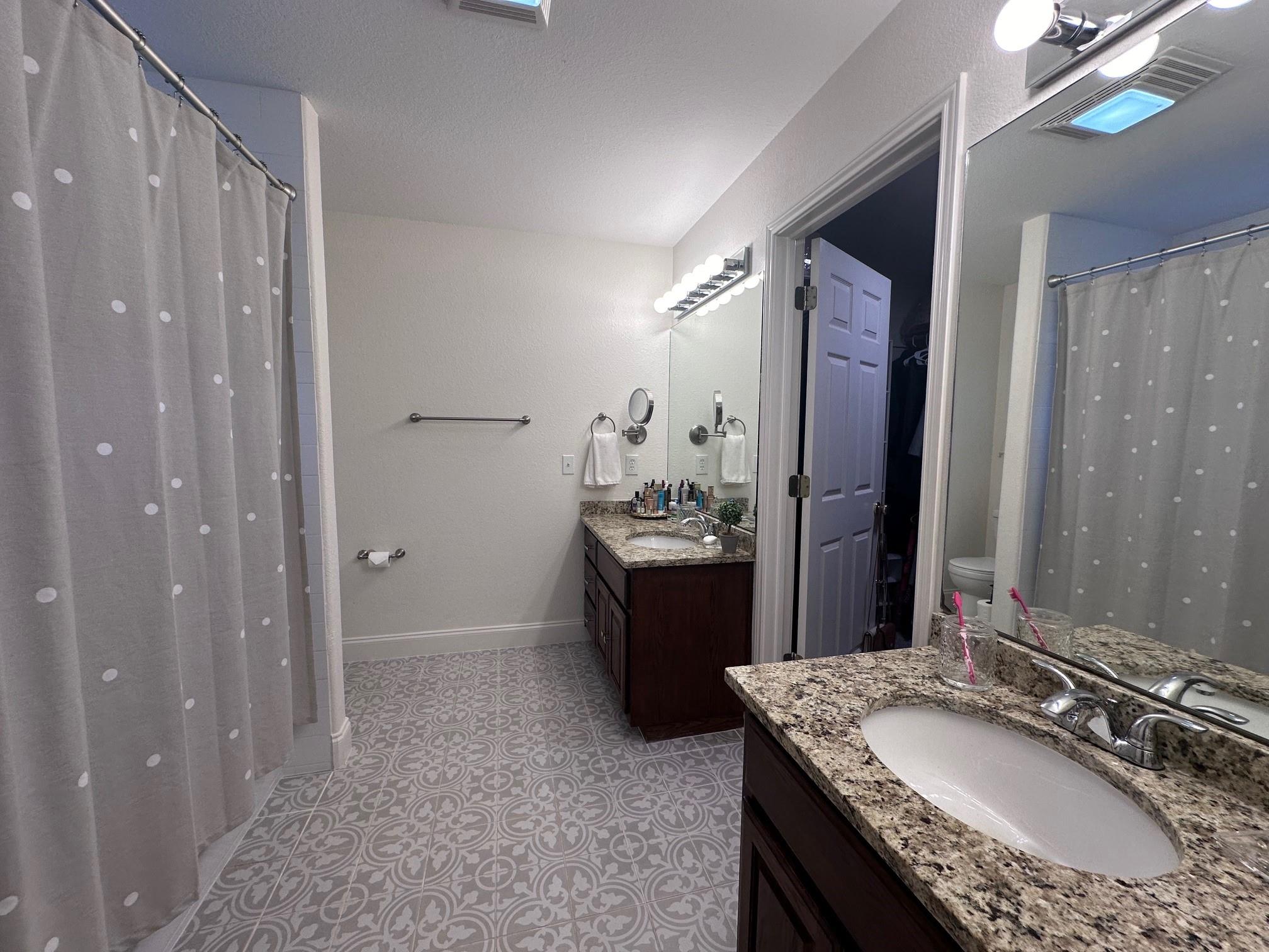 460 Tahitian Dr, Bastrop, TX 78602