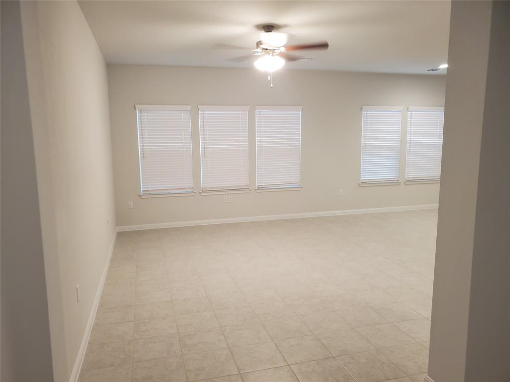 6404 Gunflint Dr, Austin, TX 78747