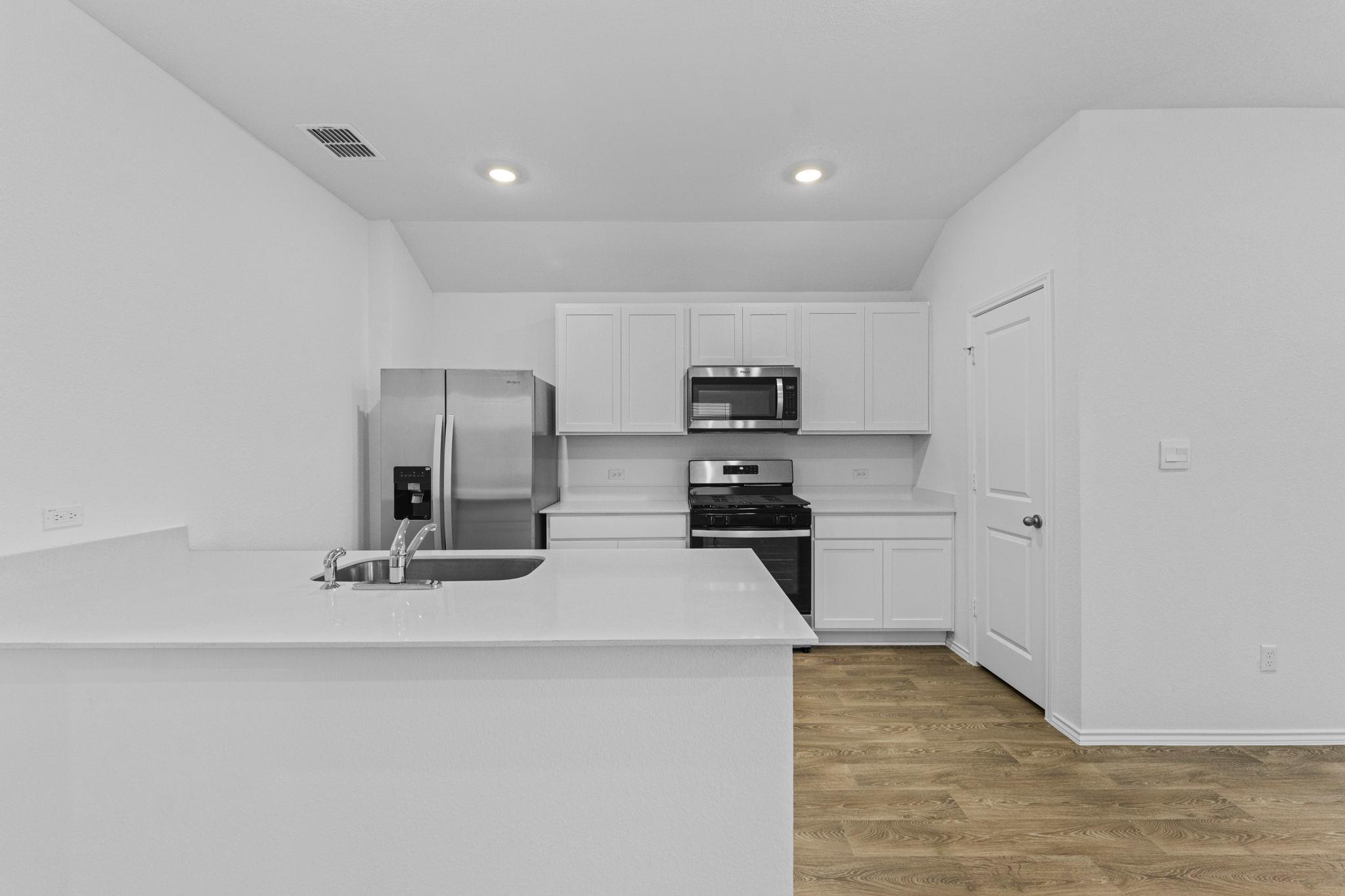 306 Nizao Ln, Bastrop, TX 78602