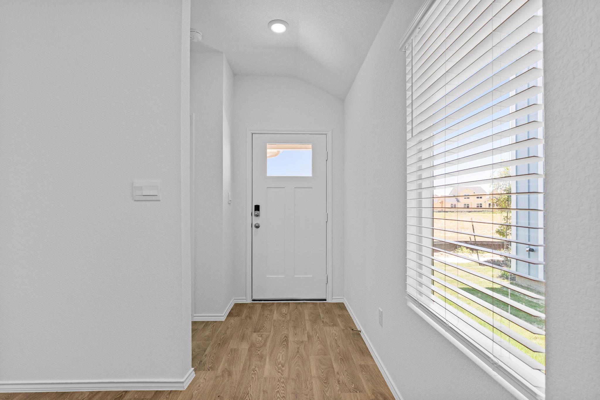 306 Nizao Ln, Bastrop, TX 78602
