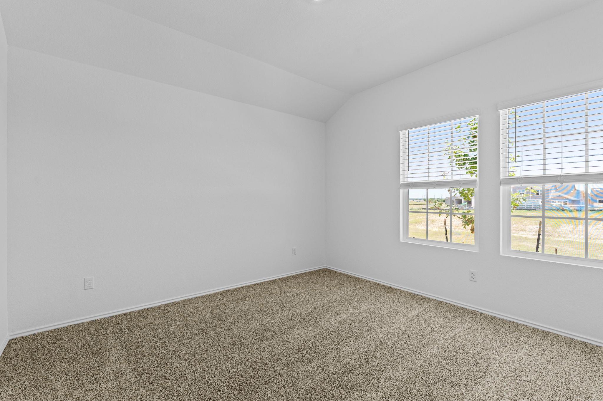 306 Nizao Ln, Bastrop, TX 78602