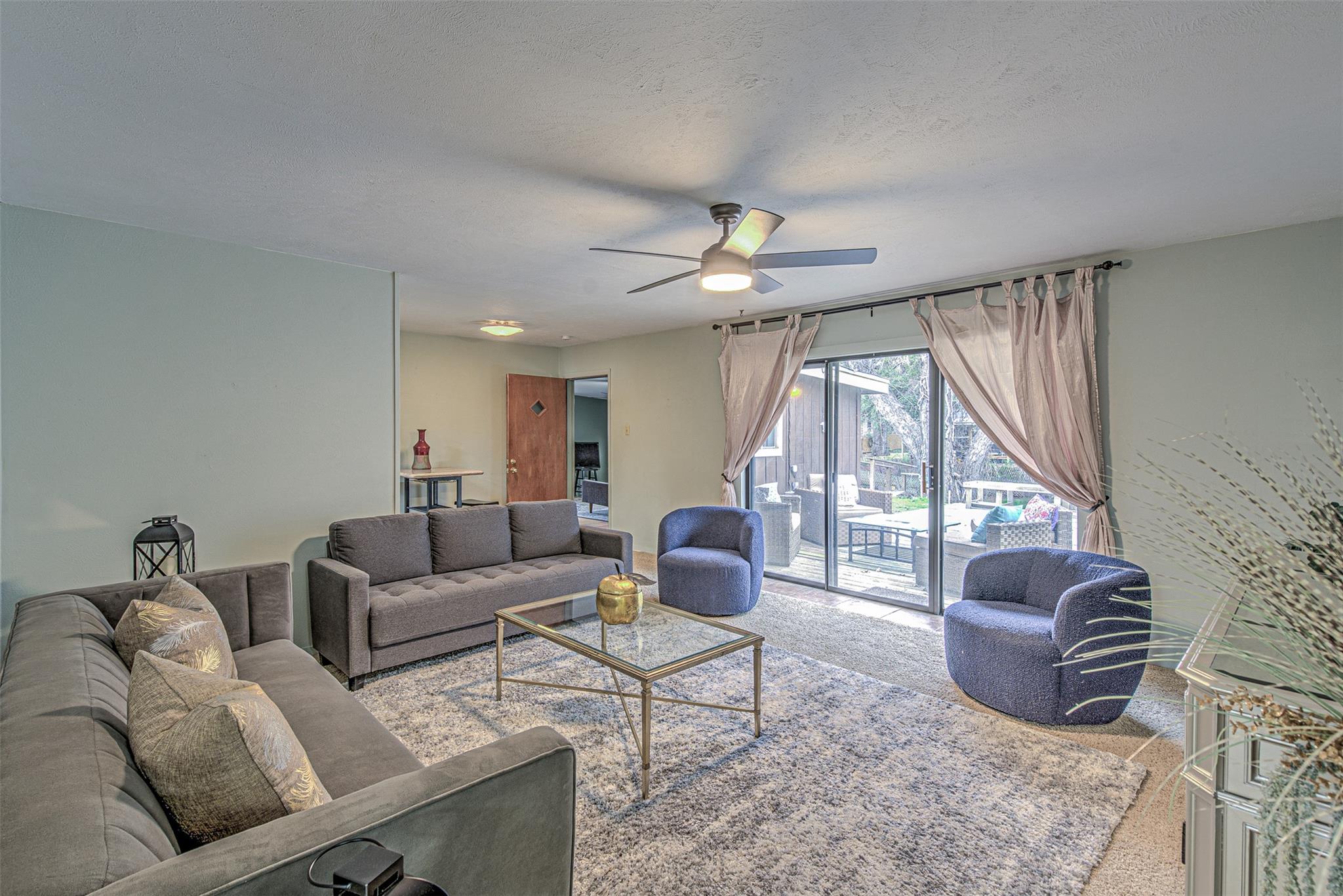5304 Bedford St, Kingsland, TX 78639