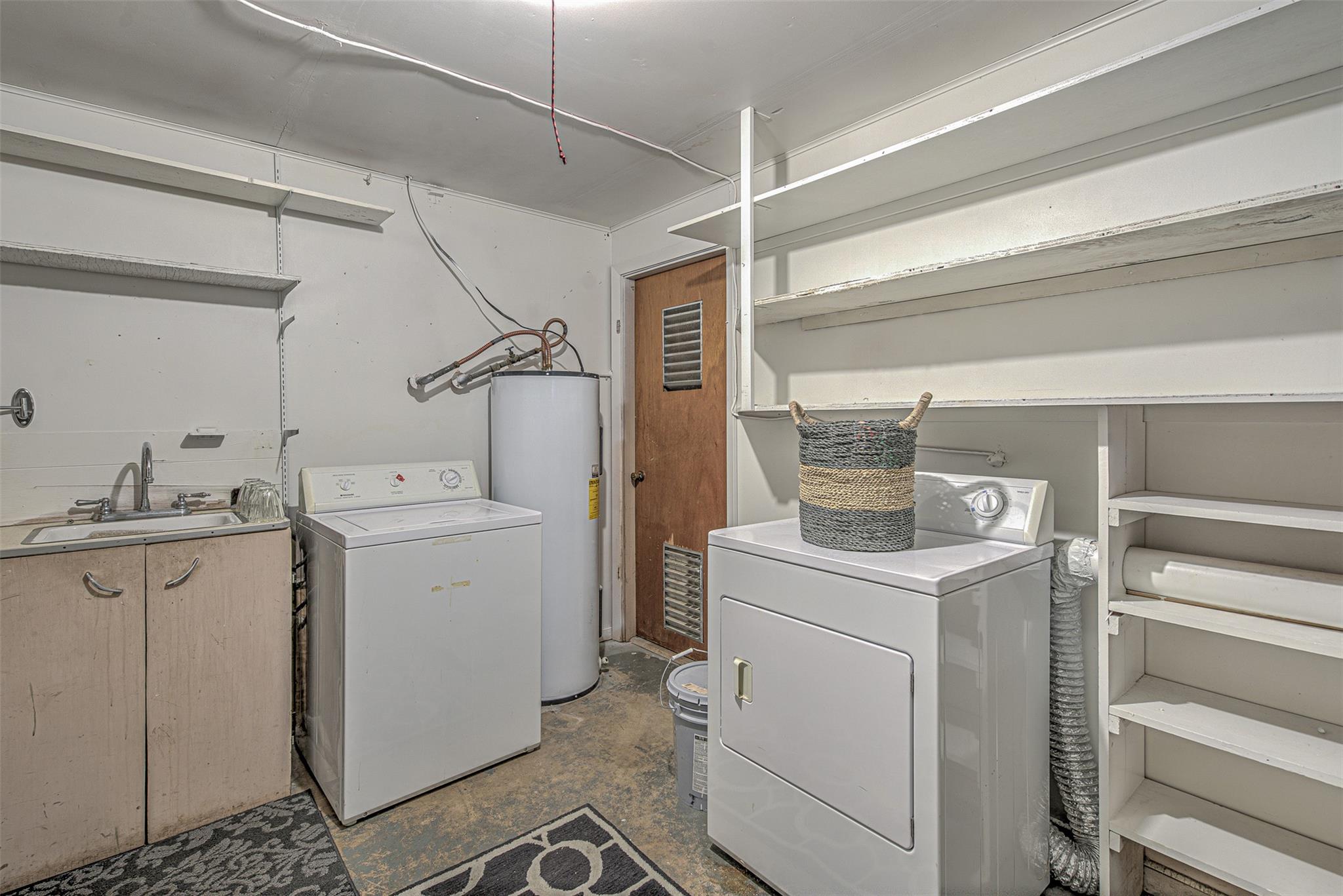 5304 Bedford St, Kingsland, TX 78639