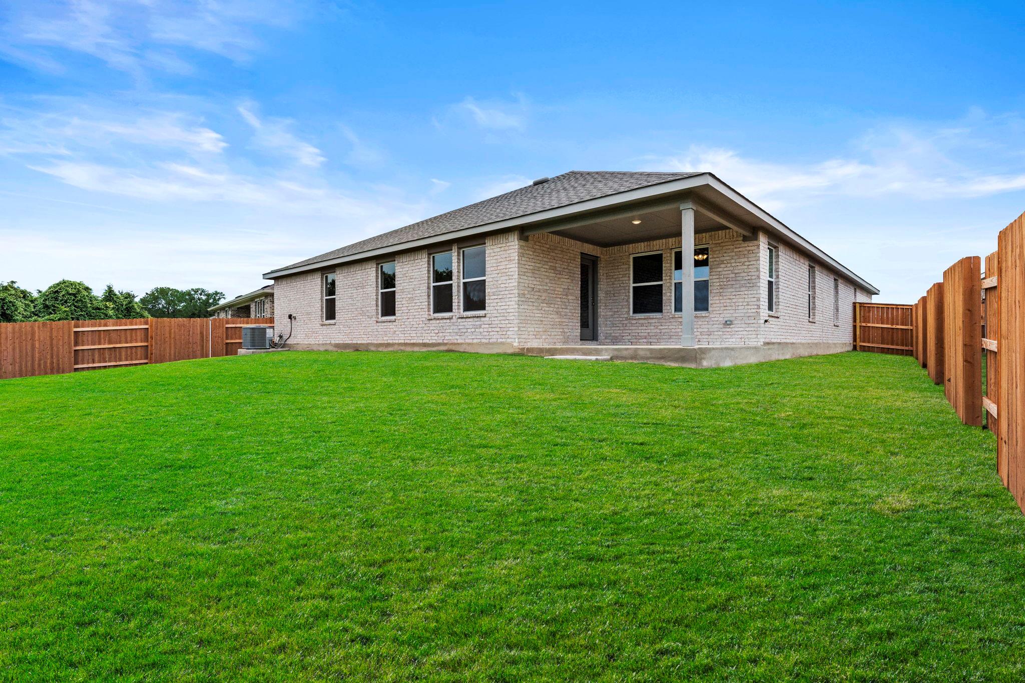 273 Rivers Edge Dr, Georgetown, TX 78628