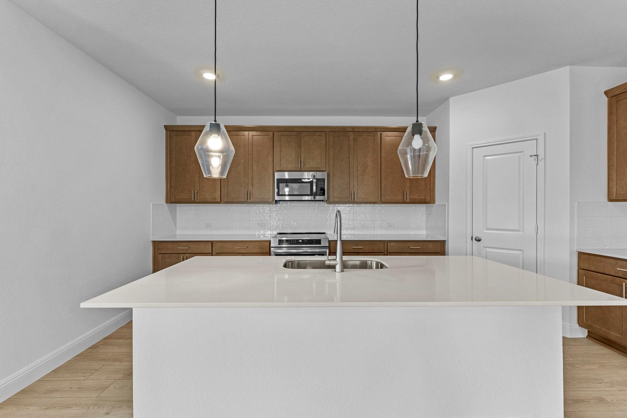 273 Rivers Edge Dr, Georgetown, TX 78628