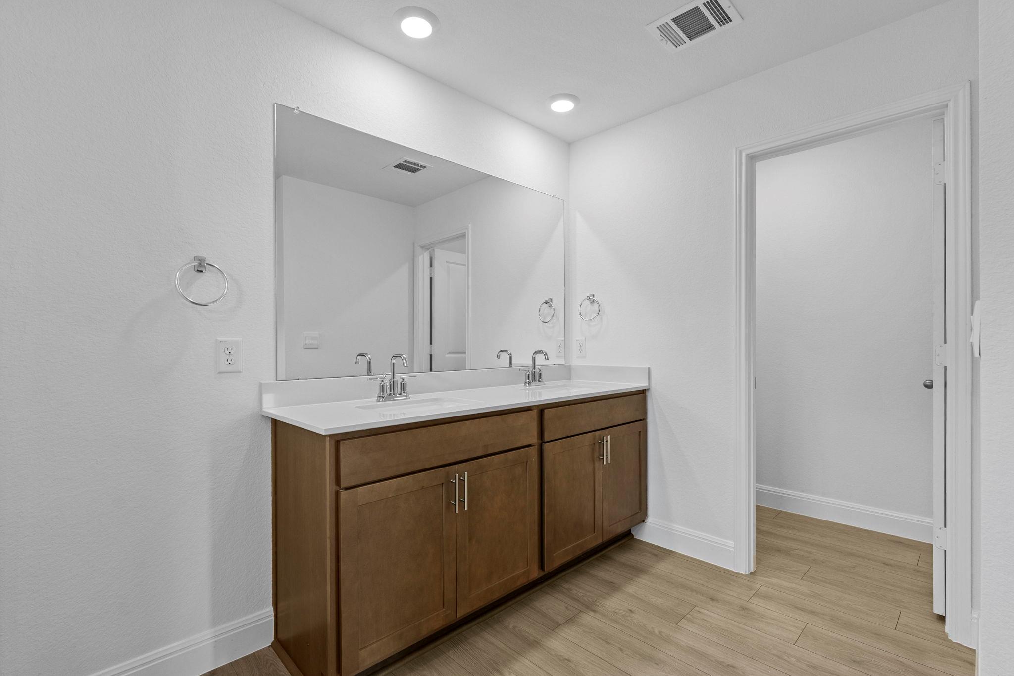 273 Rivers Edge Dr, Georgetown, TX 78628