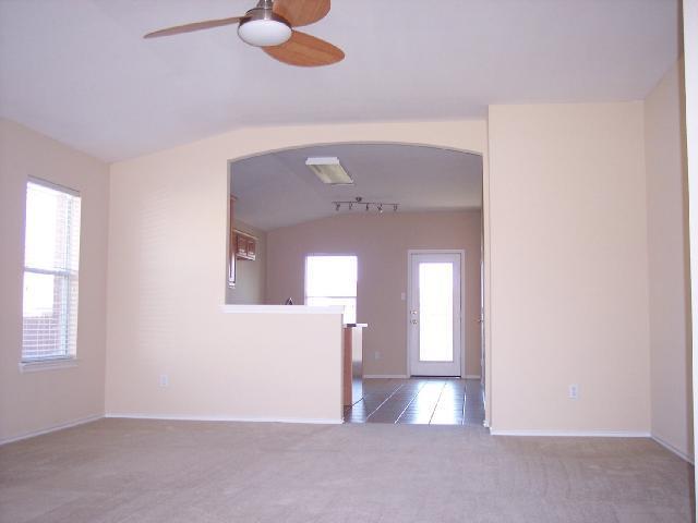208 Carol Ave, Leander, TX 78641