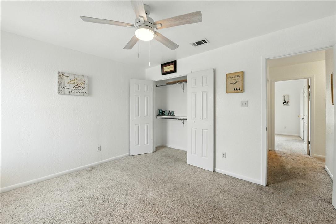 2410 Royal Crest Cir, Killeen, TX 76549